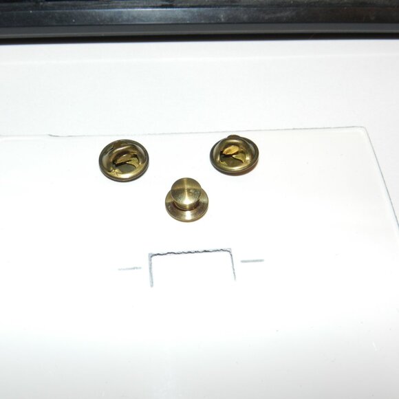 Vintage Military Achievement Gold Medal - Picture 12 of 12